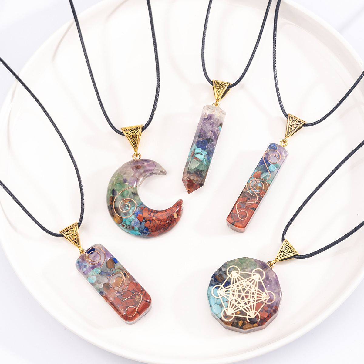 Zhuhang Jewelry Cross-Border New Natural Crystal Pendant Colorful Crystal Gravel Necklace Amethyst Lapis Lazuli Jewelry