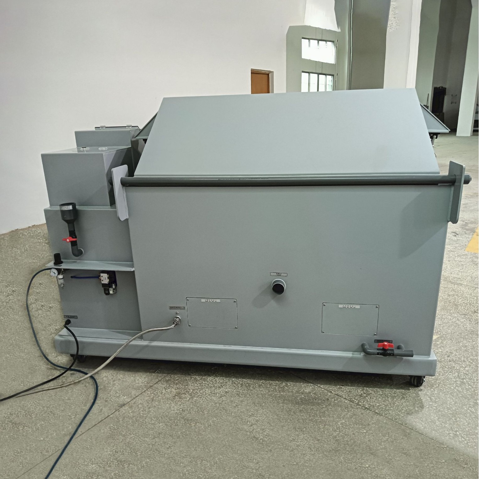 Salt Spray Test Flow Gas Test Electronic Hardware Product Aging Neutral Salt Spray Test Chamber Tianshuo