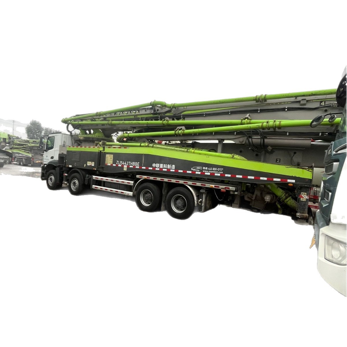 Nongjian Machinery 47m Concrete Pump Truck Pouring Sky Pump 420Hp Stable Structure and Easy Operation