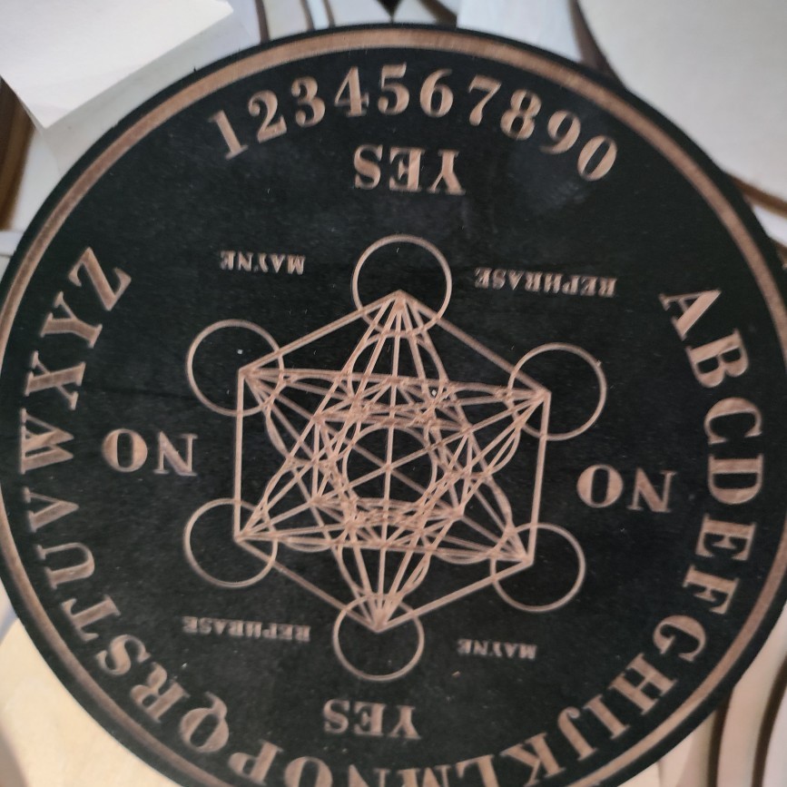 Кросс-бодерная деревянная тарелка черное солнце луна созвездие духа маятник тарелка различные украшения декор круглая резьба дерево резьба маркировка