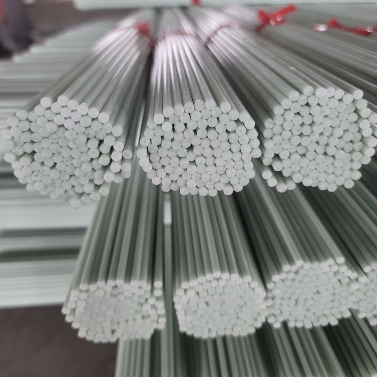 Customized Fiberglass Rod Solid Windmill Kite Crafts Support Rod Plastic Coated Fiberglass Fiber Bracket Rod