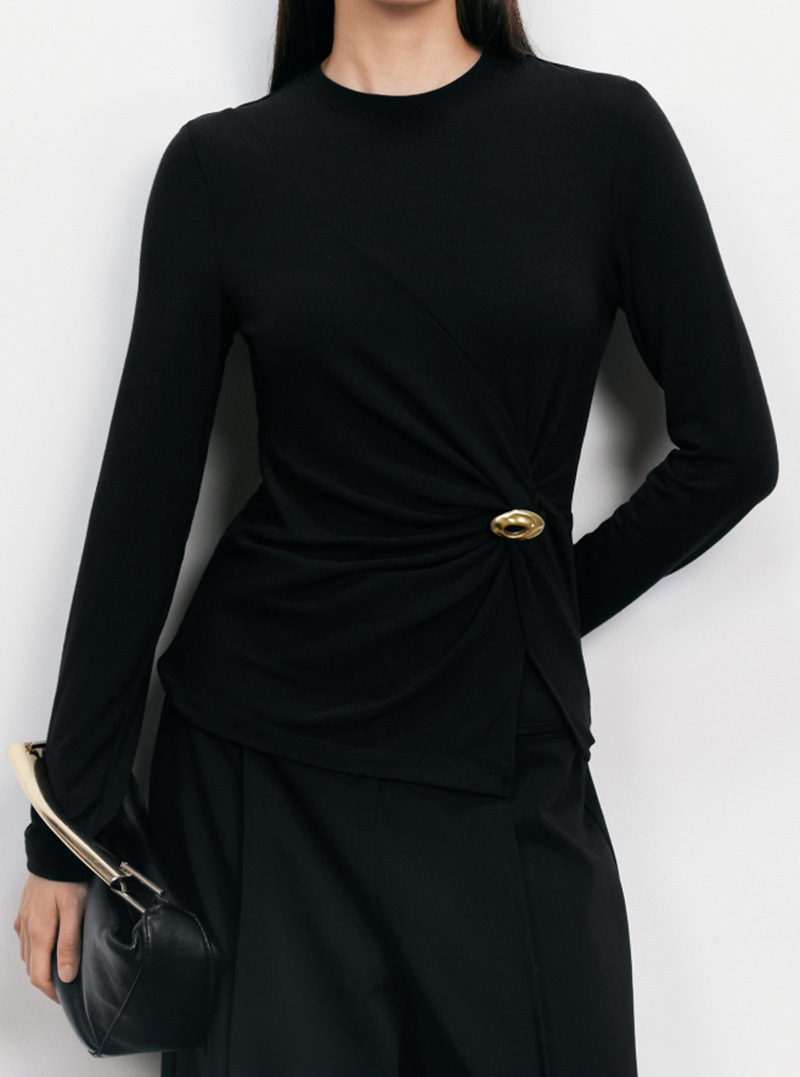 Autumn European and American Style Fashionable Slim-Fit Knitwear with Metal Decoration, Custom Pattern Making and Processing by Dalang Woolen Factory