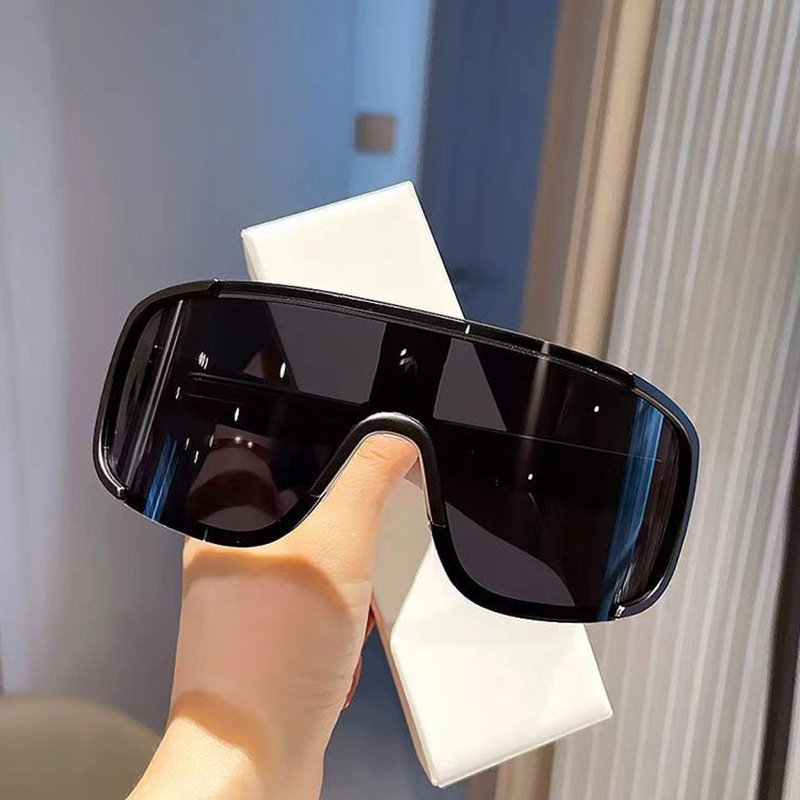 New Fashionable Outdoor Cycling Glasses, Snow Sunglasses, Bicycle Goggles, Large Frame Slimming Sunglasses, Ski Goggles