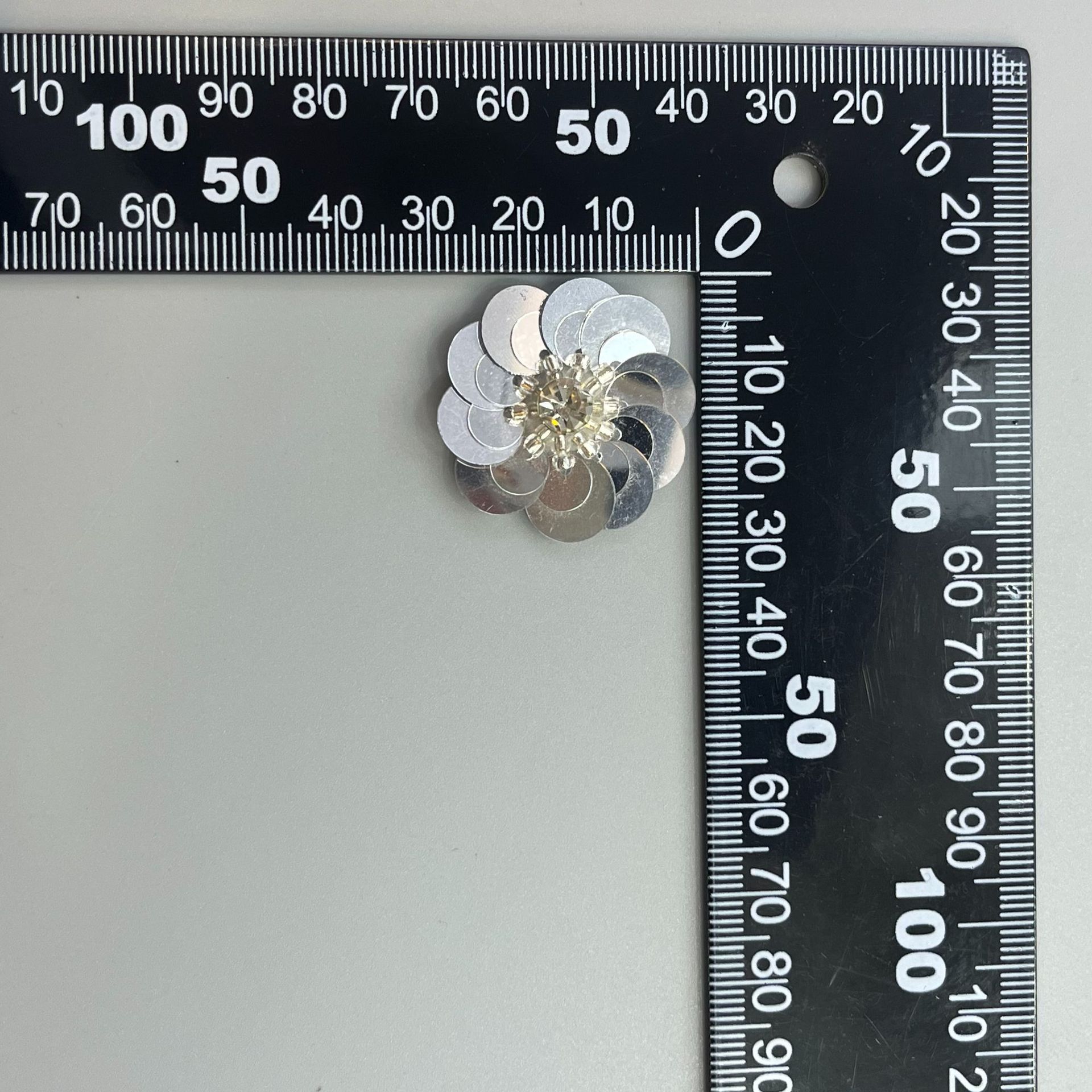 Hand-Decorated Stereo Flowers DIY Headwear, Hats, Bags, Clothing Matchinging Decorative Accessories, Fashionable Small Flower Accessories