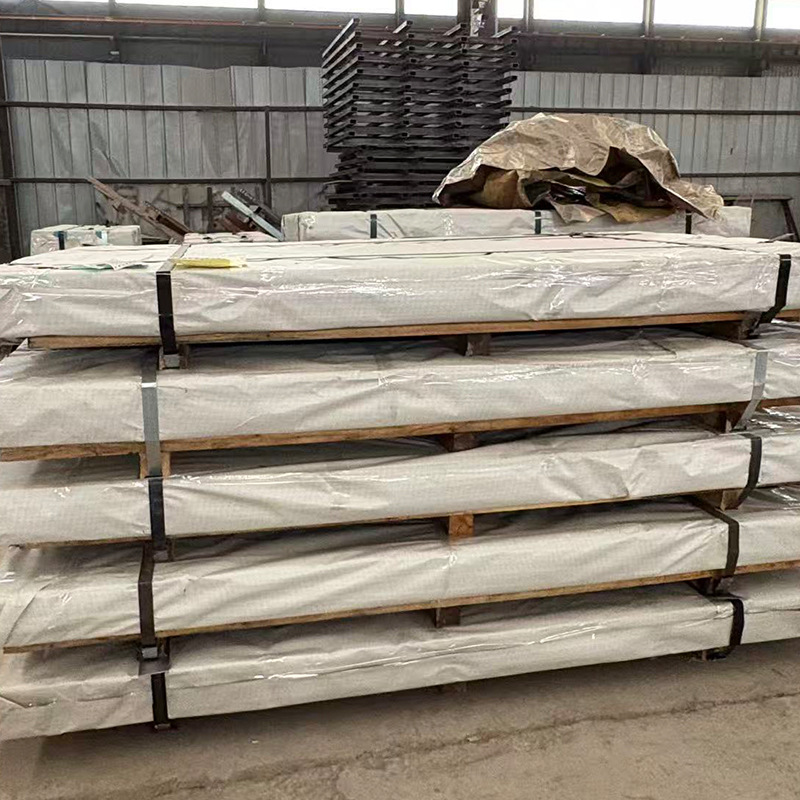 Tianjin Secc Hot-Dip Galvanized Rolled Sheet Can Be Bent and Processed Dc51D+Z National Standard 700g White Iron Sheet Punching Plate