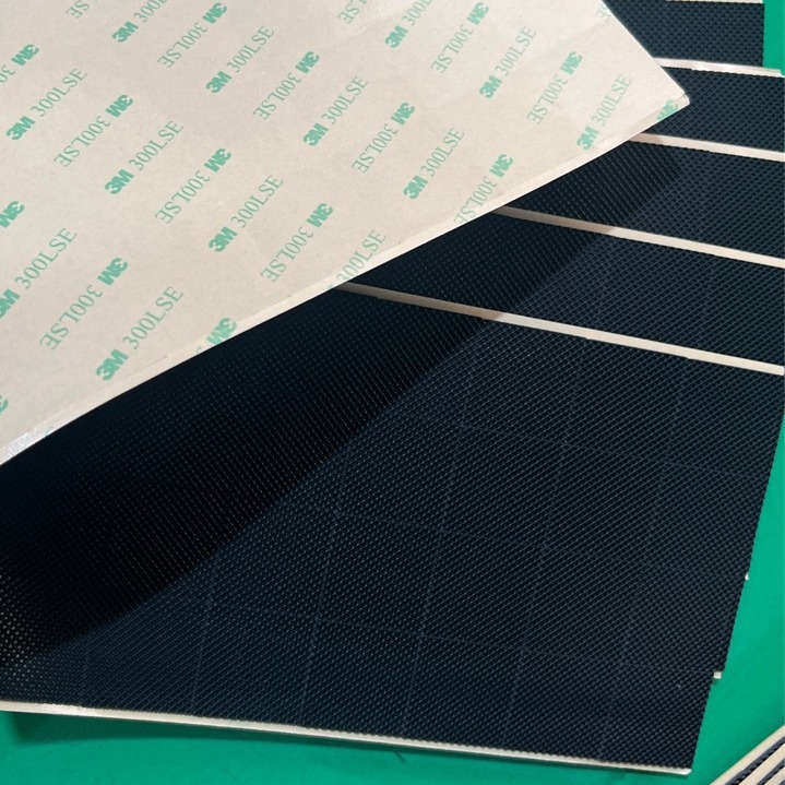 Square and Round Grid Rubber Black Adhesive Pads Anti-Slip Anti-Vibration Oil-Proof Silent Nitrile Rubber Pads