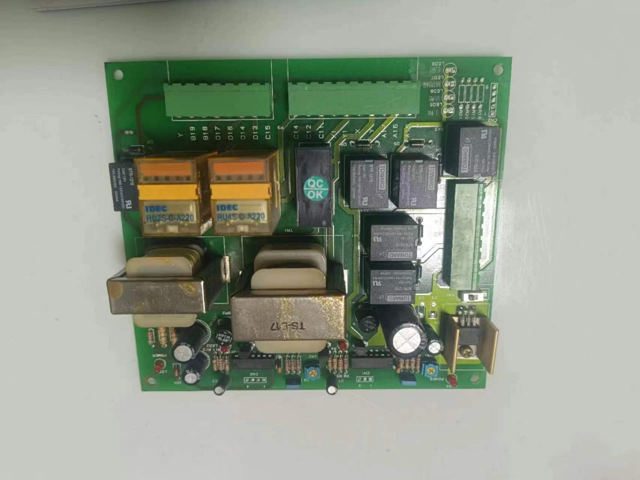 Supply TAiwAn WEI-6-A Circuit BoArd Grinding MAchine