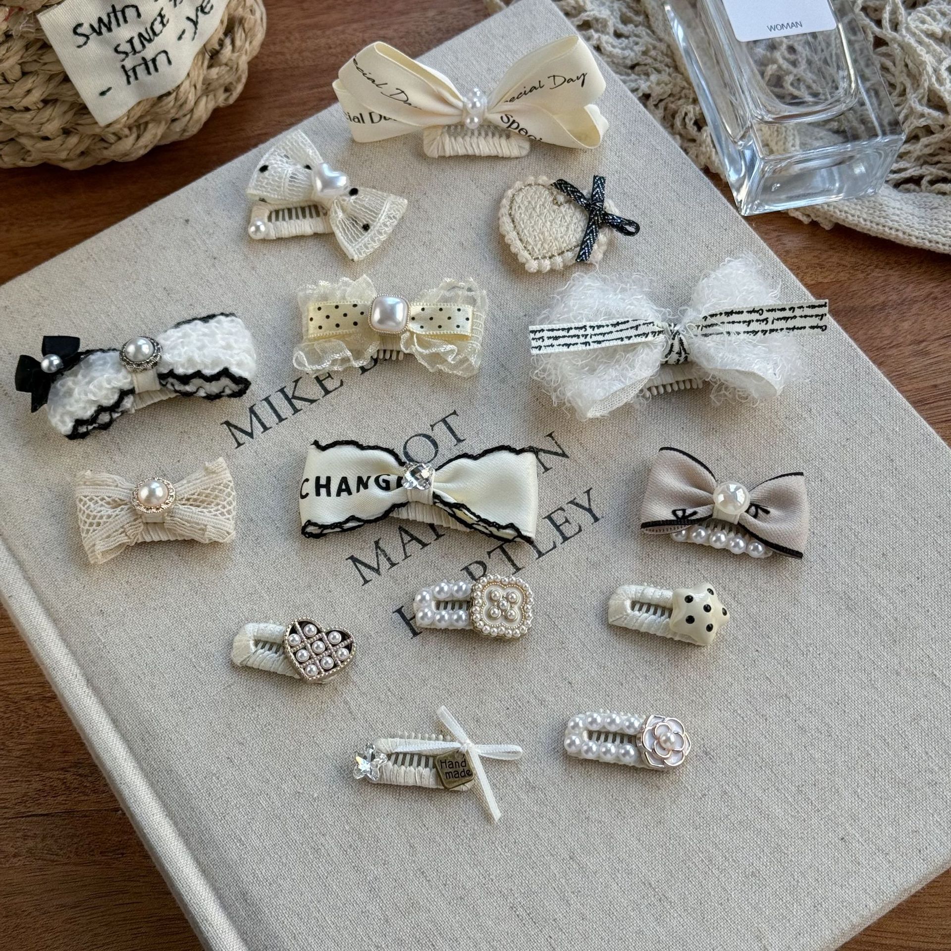 French Style Chanel Pet bb Clip Bow Hairpin Marzis Yorkshire Dog Hairpin Xi Shi Bears