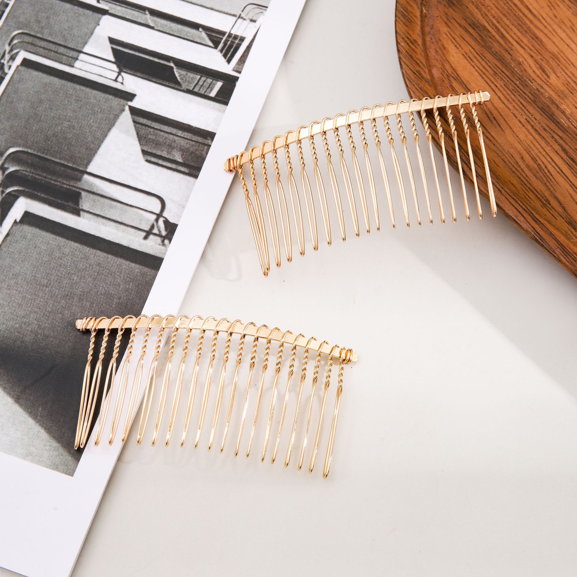 Guangdong twist comb broken hair finishing headdress accessories diy accessories bridal styling hair comb accessories manufacturers