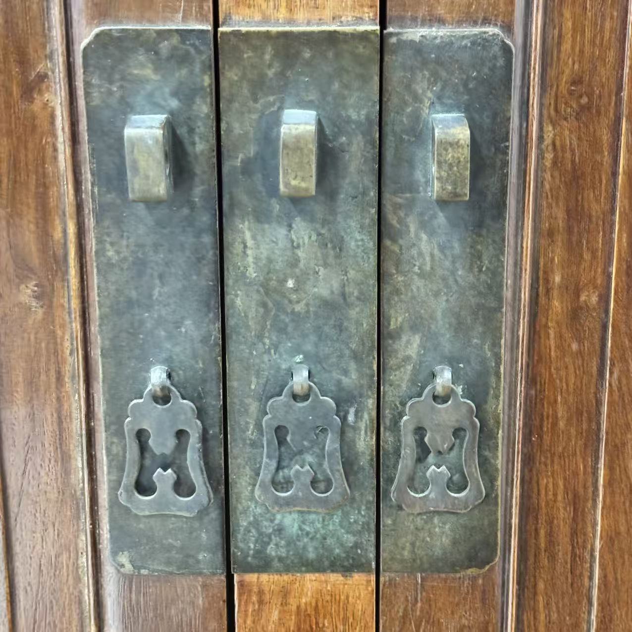 J97 Morning Yellow Rosewood Top Box Cabinet Pair (115*56*229)