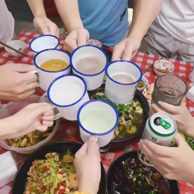 Nostalgic Classic Retro Tea Jar Enamel Cup Barbecue Enamel Jar with Lid Old-Fashioned Draft Beer Cup Tea Cup Ice Cream