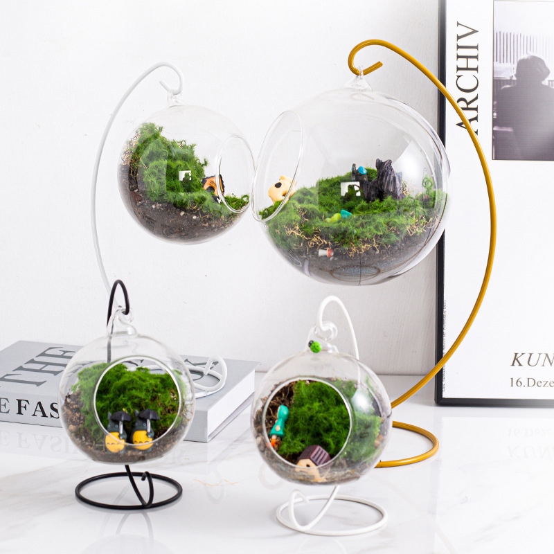 Micro landscape iron frame Barbie doll hanging basket micro landscape ornaments ecological glass bottle iron frame manufacturers spot wholesale