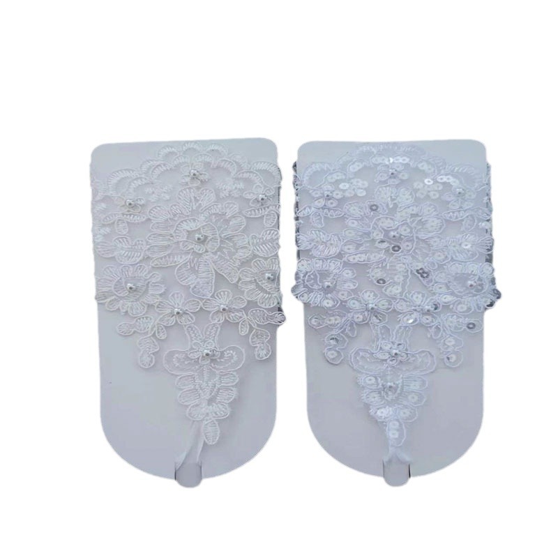Foreign trade wholesale factory direct bride lace gloves short sunscreen lace gloves sleeve small sequins photo