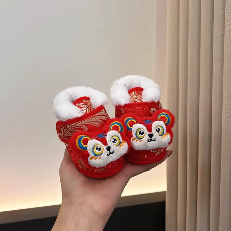 24 new baby's new year tiger head shoes and socks winter 0-12 months plus velvet warm baby red festive cotton shoes