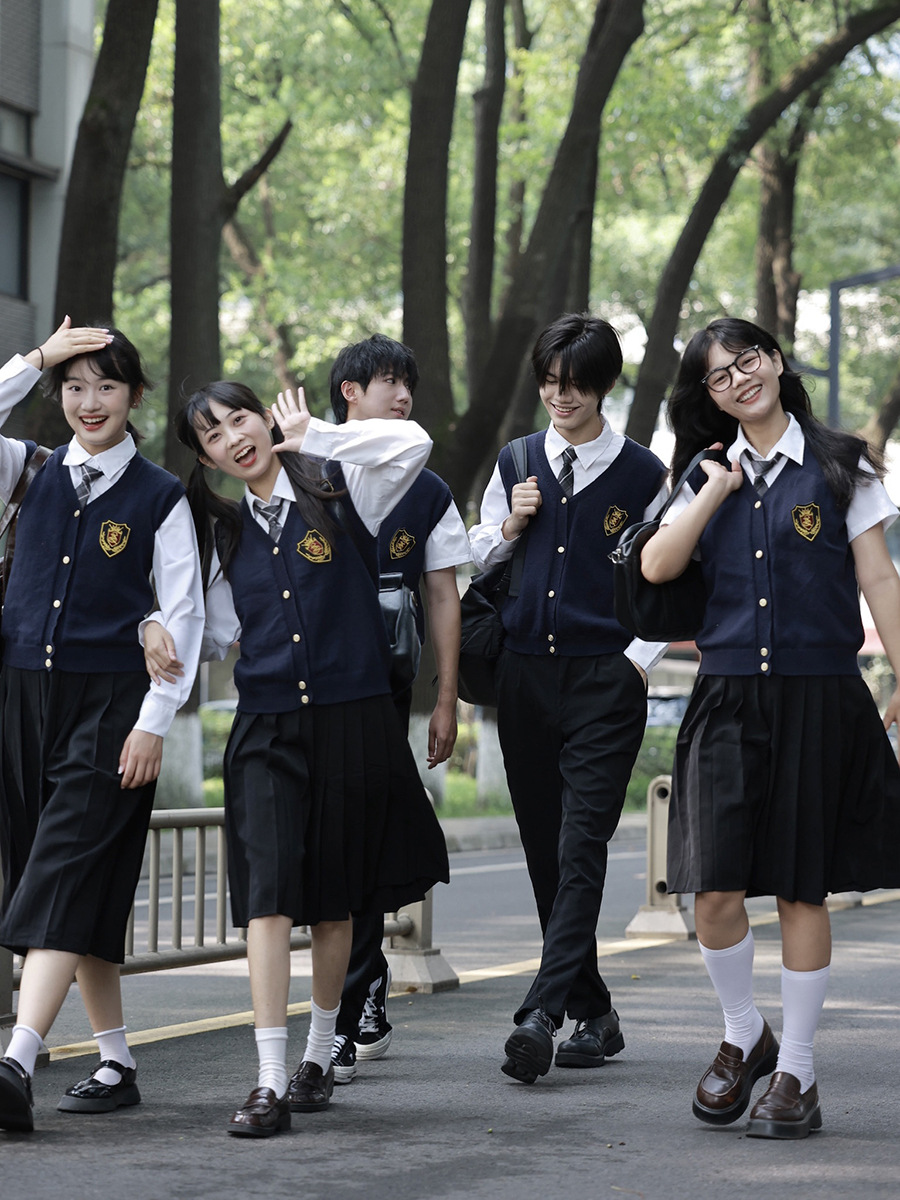 Japanese College Style Class Clothing Sweater Vest Performance Clothing Junior High School Students High School Games Graduation School Uniform suit