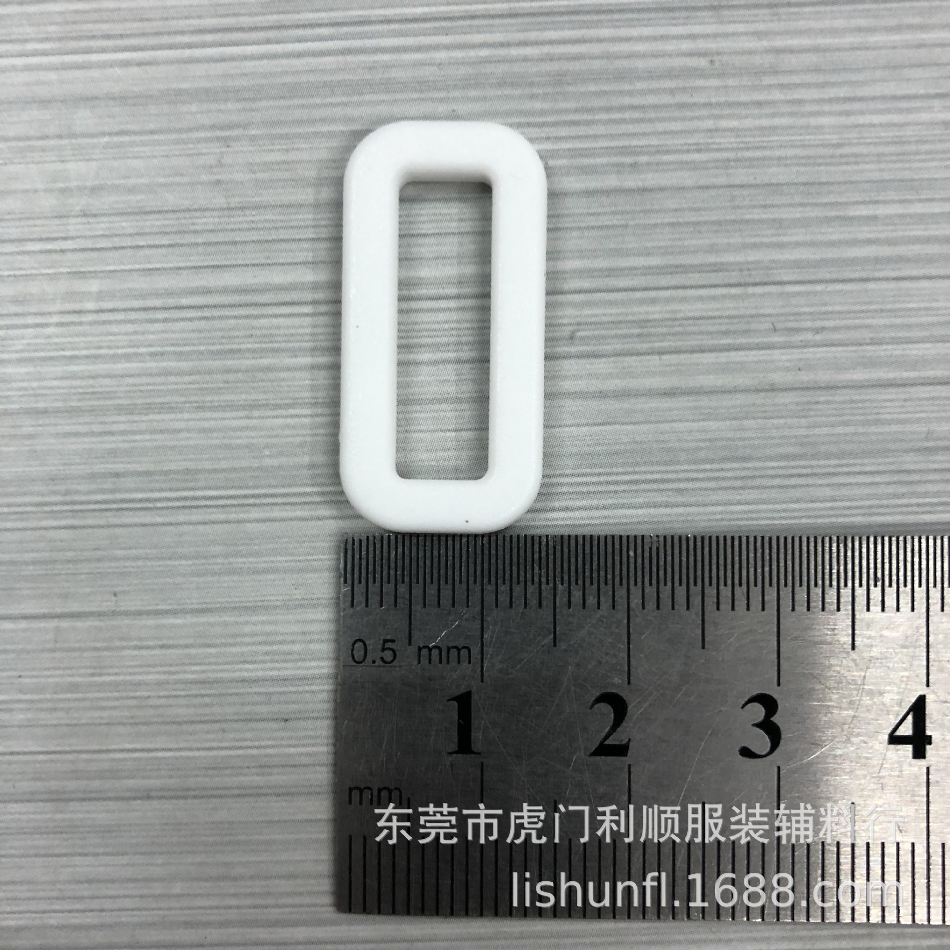 Manufacturer's Spot 20MM Plastic White Square Buckle 6-point White Adjustable Mouth Buckle Rounded Corner Shoe Buckle Square Buckle
