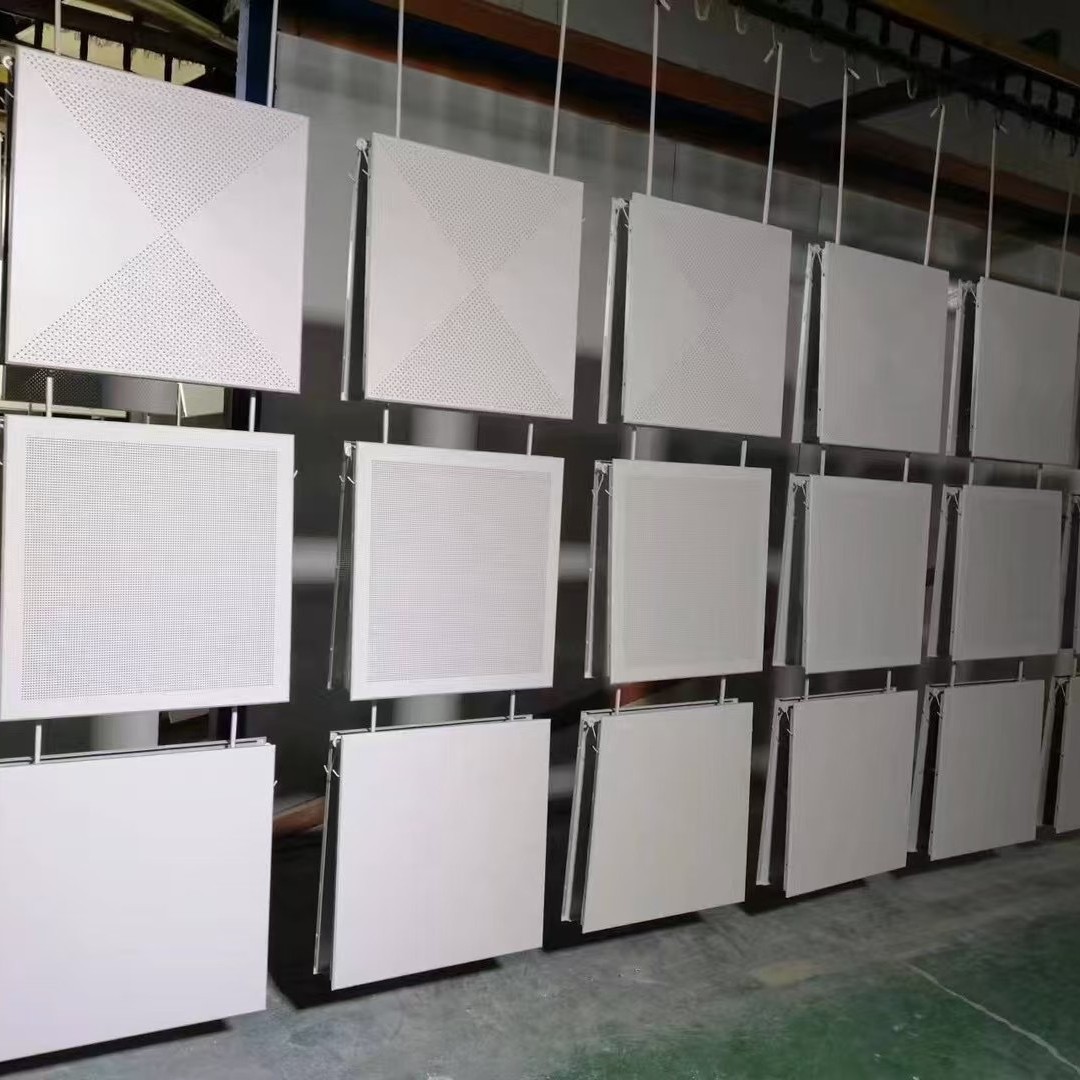 Manufacturer Shanghai Aluminum Gusset Panel 600X600 Engineering Aluminum Gusset Panel Hospital Office Building Ceiling Aluminum Gusset Panel 30X60