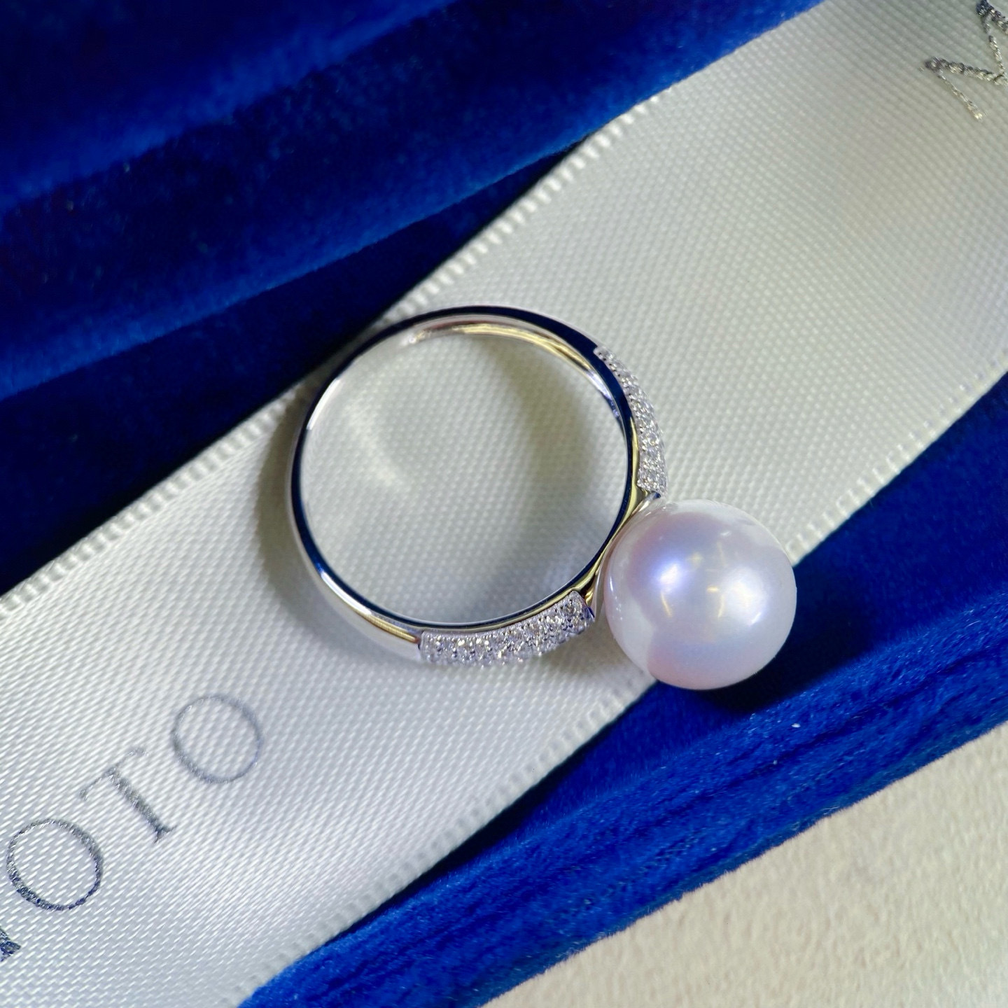 Platinum Pt900 Accessories Diamond Ring D0.25Ct Thick Gold Texture Picture with 9-10mm Beads Without Beads