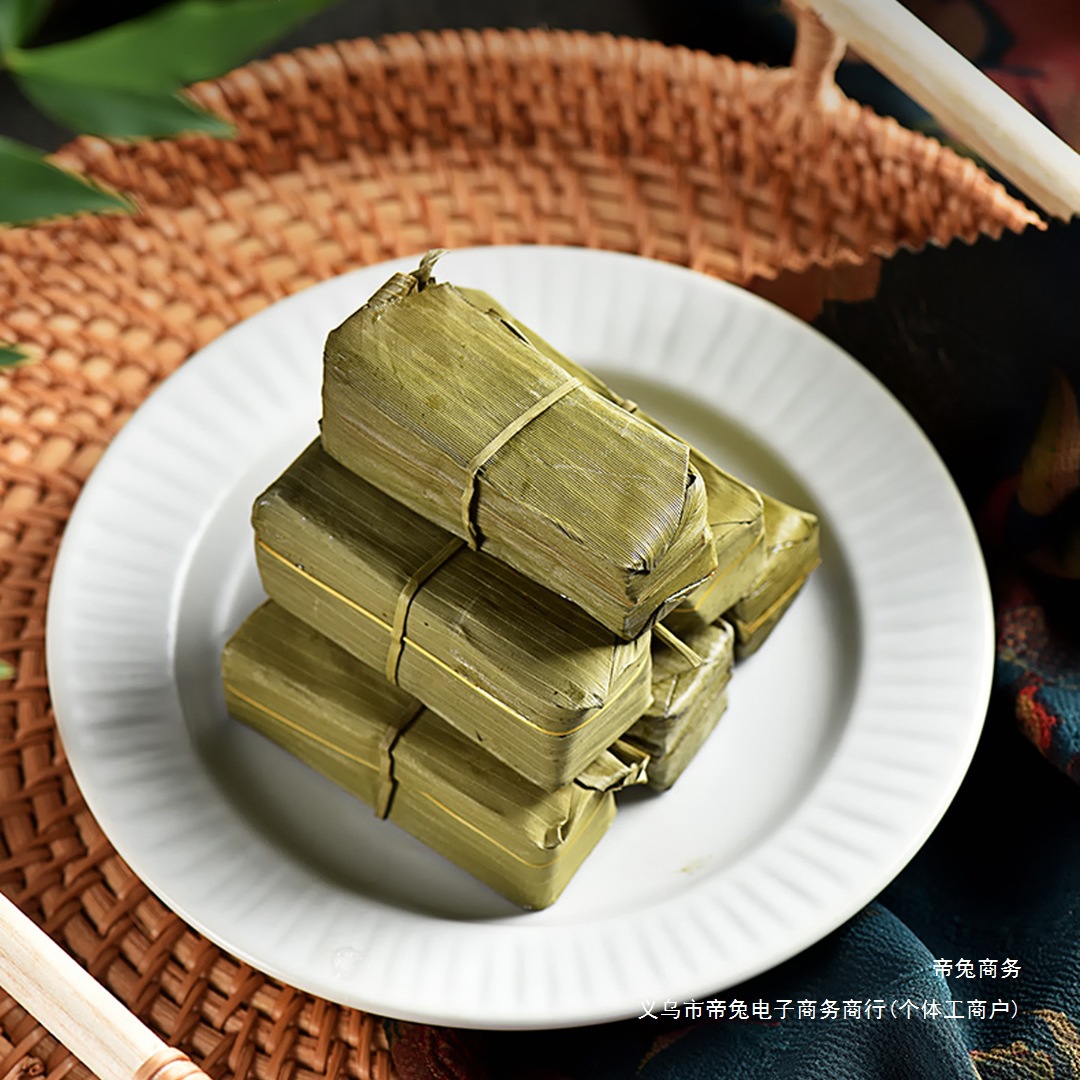 Get 6 Bags of Breakfast Snacks, Specialty Handmade Bamboo Leaf Yellow Rice Cakes, Sweet, Glutinous and Refreshing, Suitable for All Ages