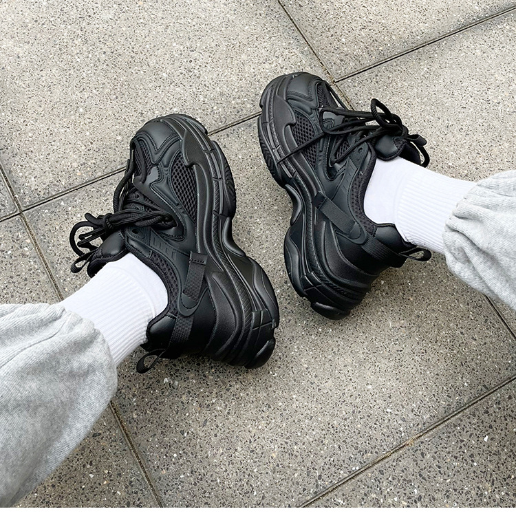 Men's Shoes Summer New Mesh Shoes Breathable Thick Sole Height Increased Black 2023 New Men's Casual Sports Shoes Fleece-lined