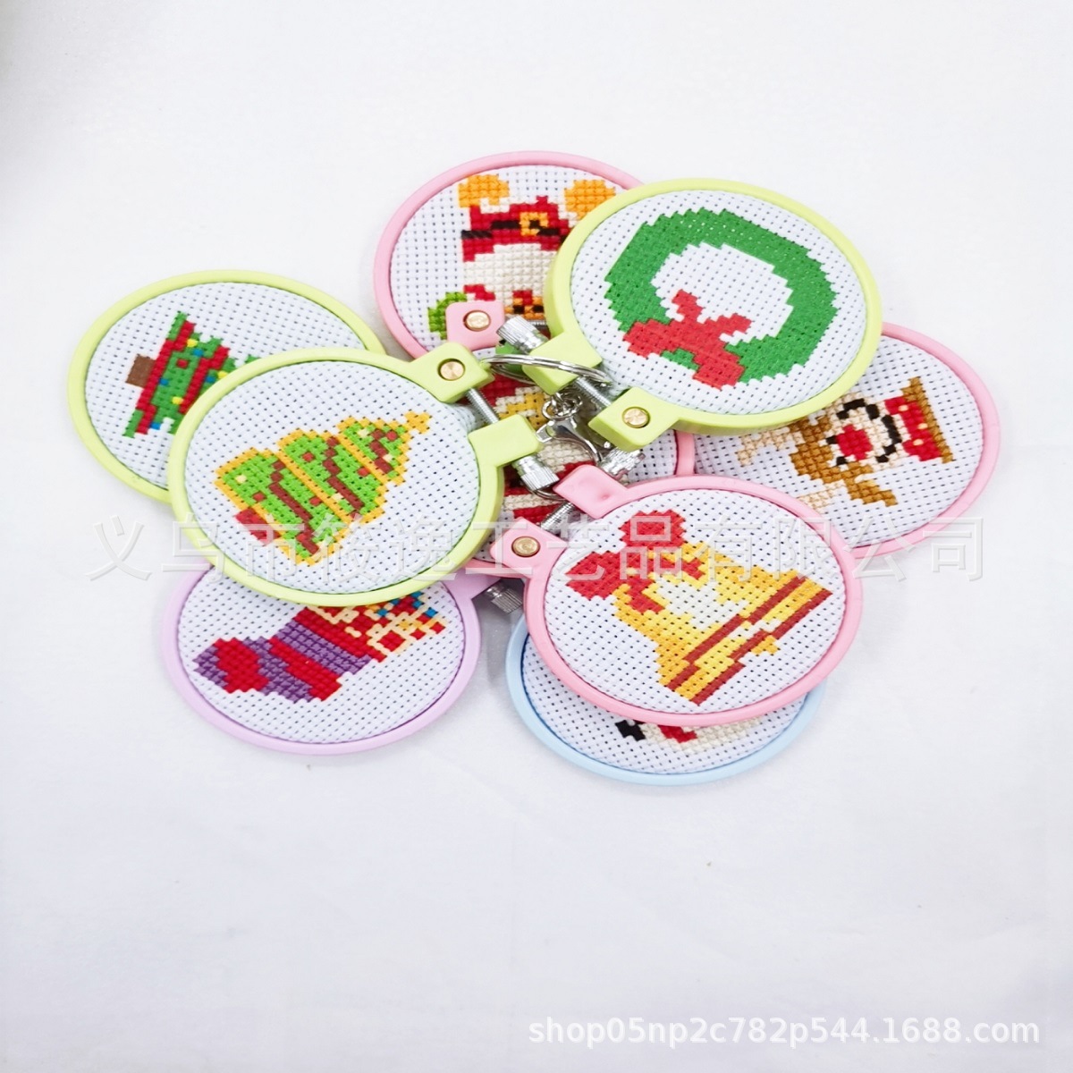 diy Christmas children cross stitch embroidery material bag keychain backpack buckle children handmade embroidery material bag