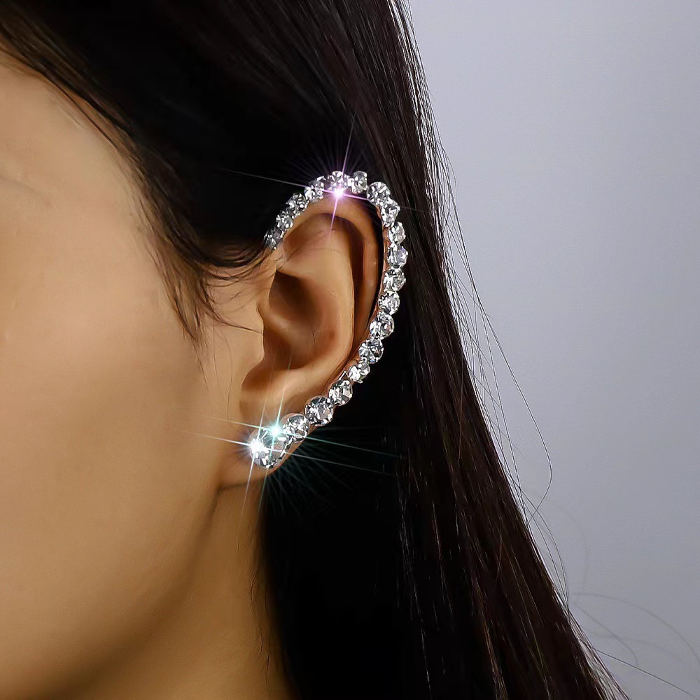 Cross-Border Hot-Selling High-End Accessories Simple Style Geometric Rhinestone Earrings European and American Personalized Simple Earrings for Men and Women