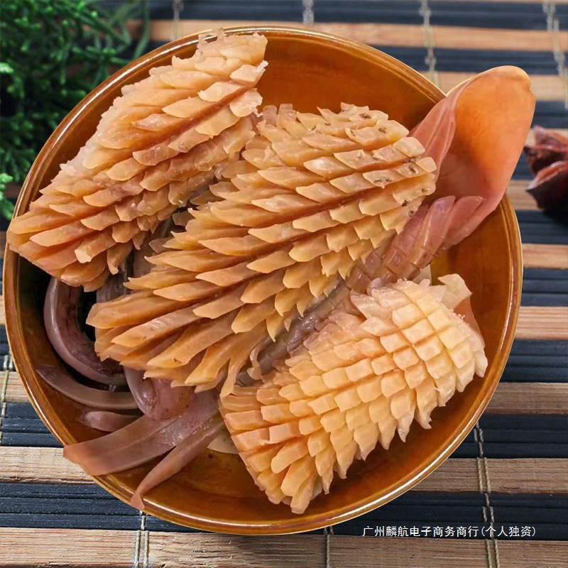 Hot Pot Ingredients Fresh Large Squid Flower Wholesale Frozen Squid Rolls Raw Frozen Fresh Cuttlefish Mackerel Tube Seafood Commercial