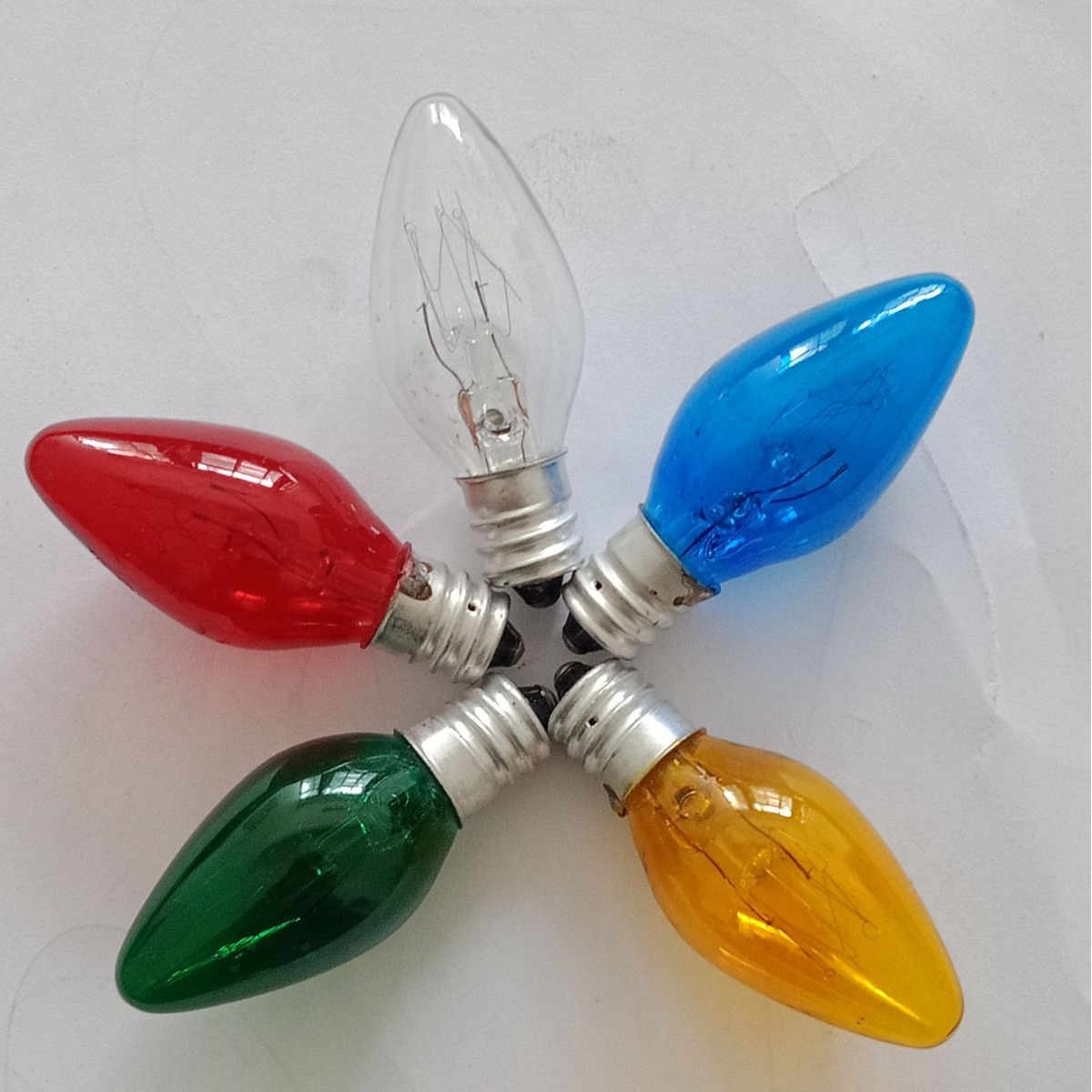 Professional ProduCtion Sales C7 Small Bulb, IndiCator Bulb, Transparent, Colorful DeCorative Light Bulb 220v