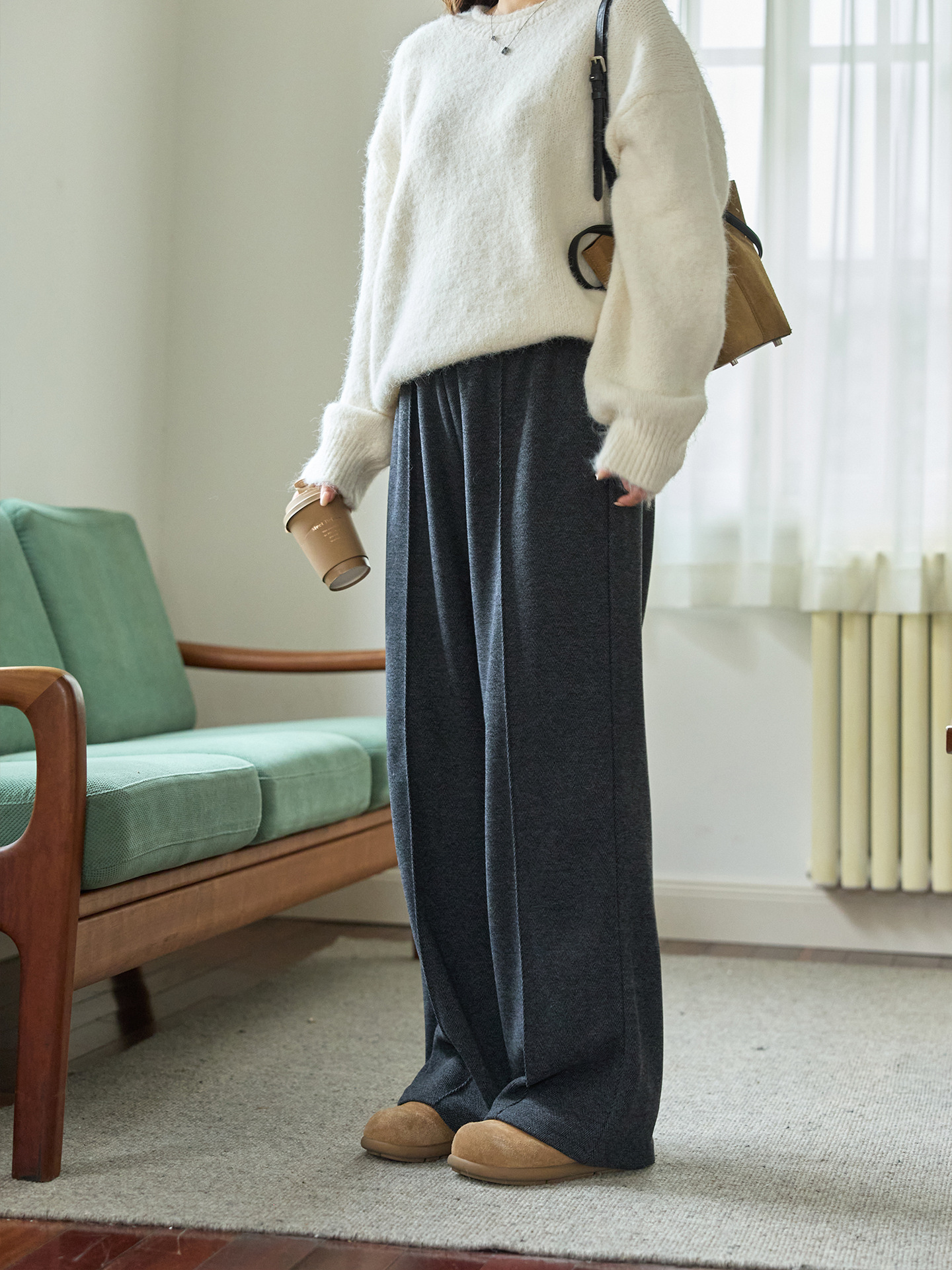 Plus Size Women's Herringbone Wide-Leg Pants, Thick, Soft and Waxy, Simple Drawstring Straight Pants, High-Waisted Korean Casual Pants