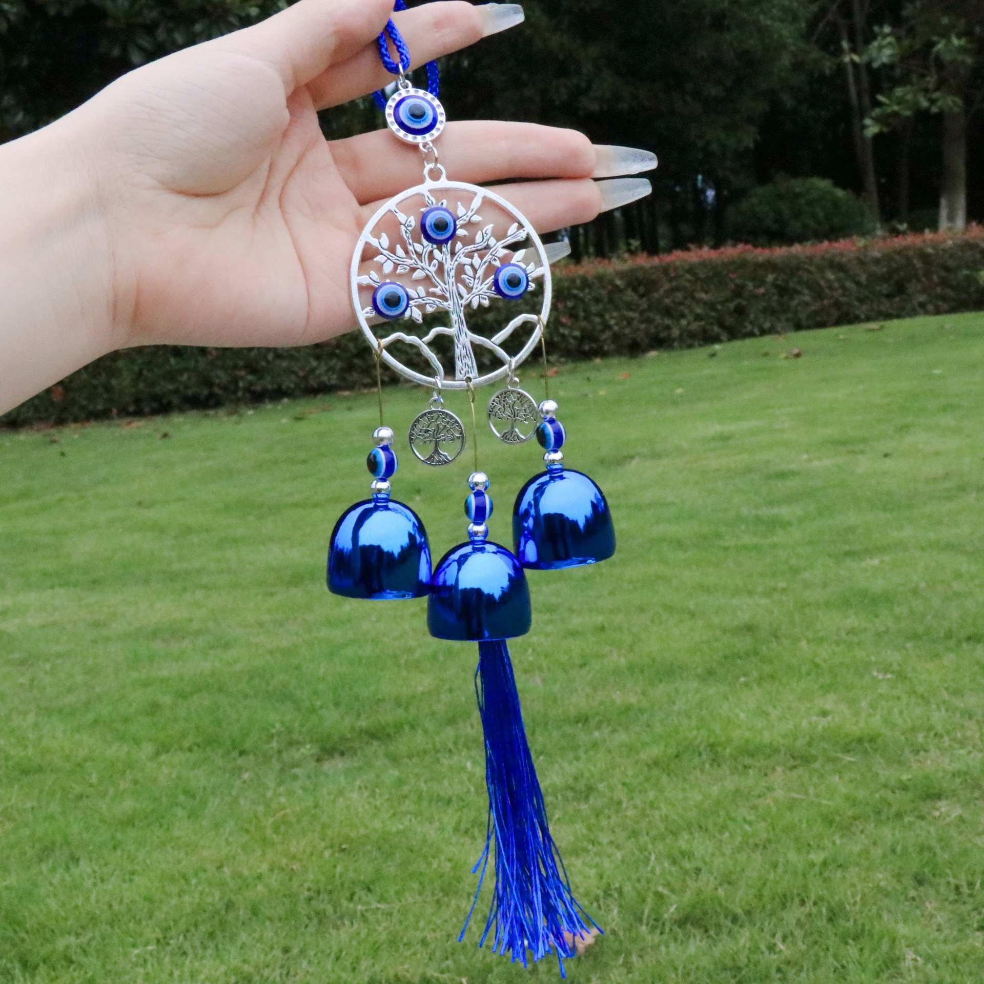 Cross-border hot-selling wind chimes blue-eyed bells metal ornaments national wind wall hangers foreign trade gifts wholesale manufacturers