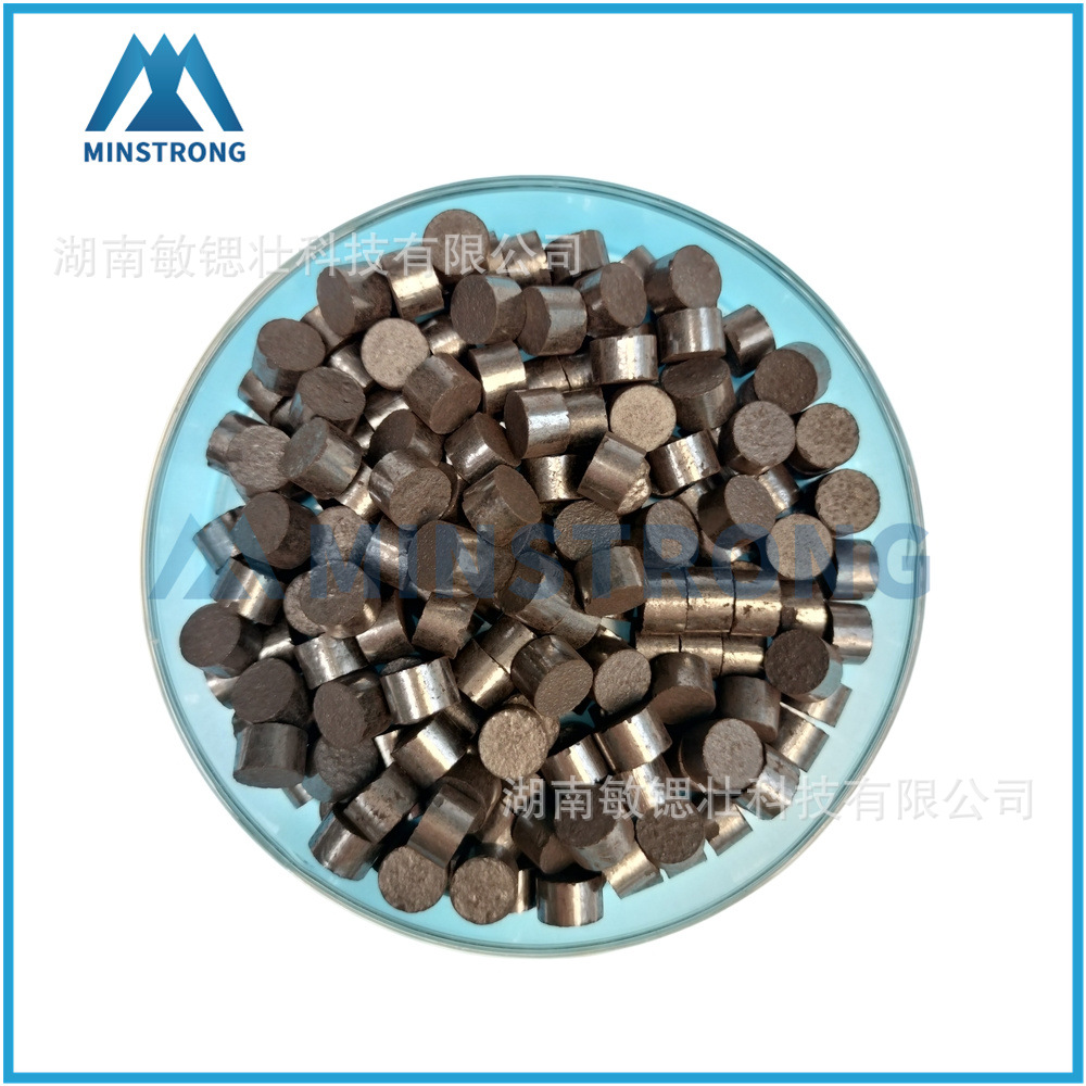 Strontium-sensitive ozone advanced oxidation catalyst improves COD reduction efficiency