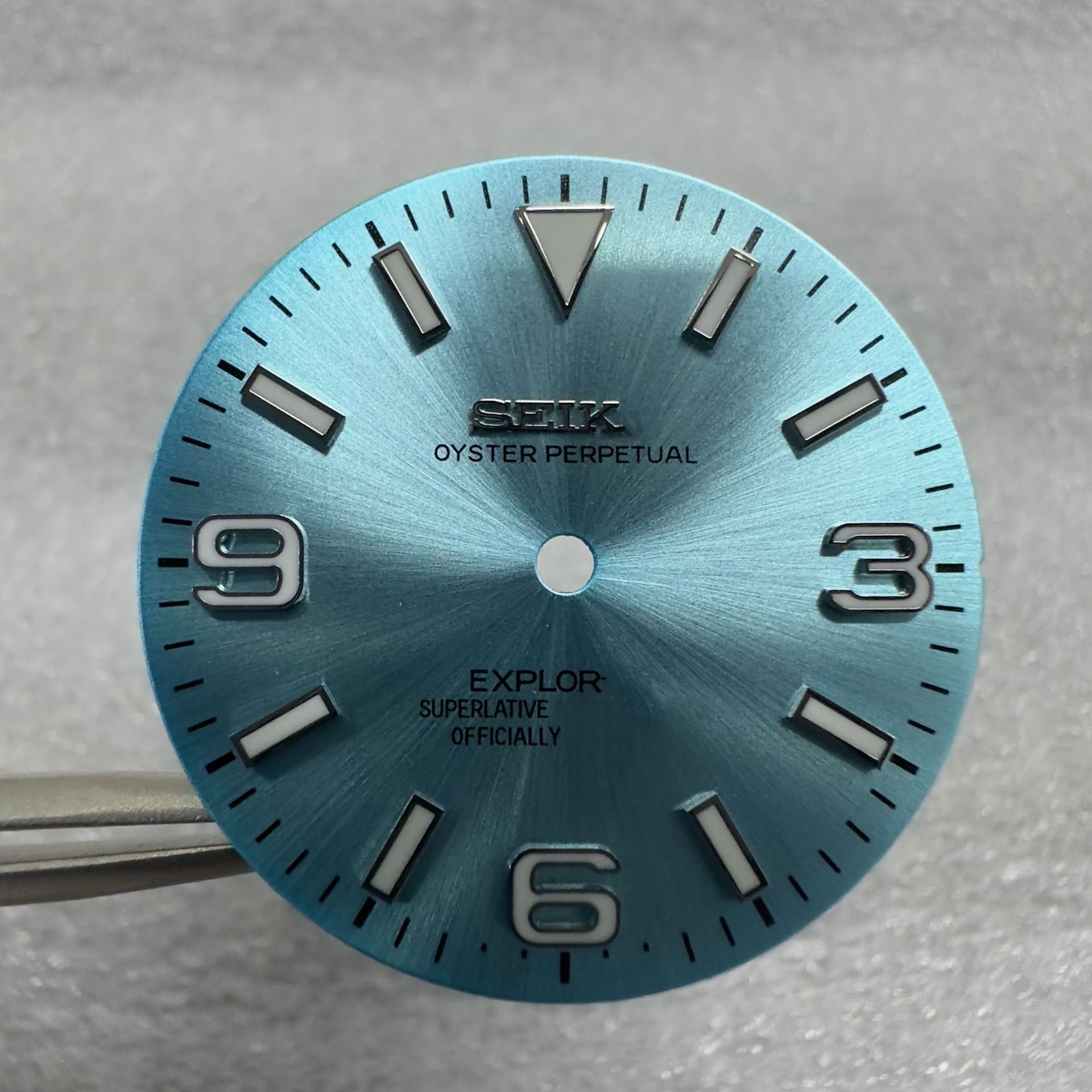 Sun pattern modified 369 nail dial green luminous 28.5mm suitable for NH35/36 movement factory outlet