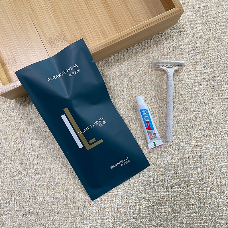 Manufacturer Wholesale Disposable Toothbrushes, Hotel, B&B and Club Special Disposable Comb Shaving Set