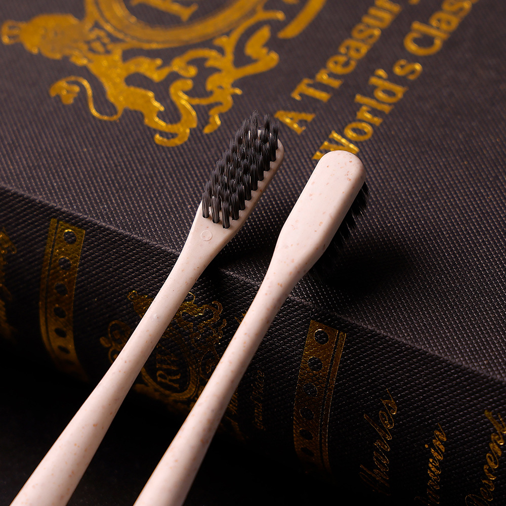 High-end hotel special hotel toiletries suit comb disposable toothbrush toothpaste soft hair wholesale in stock