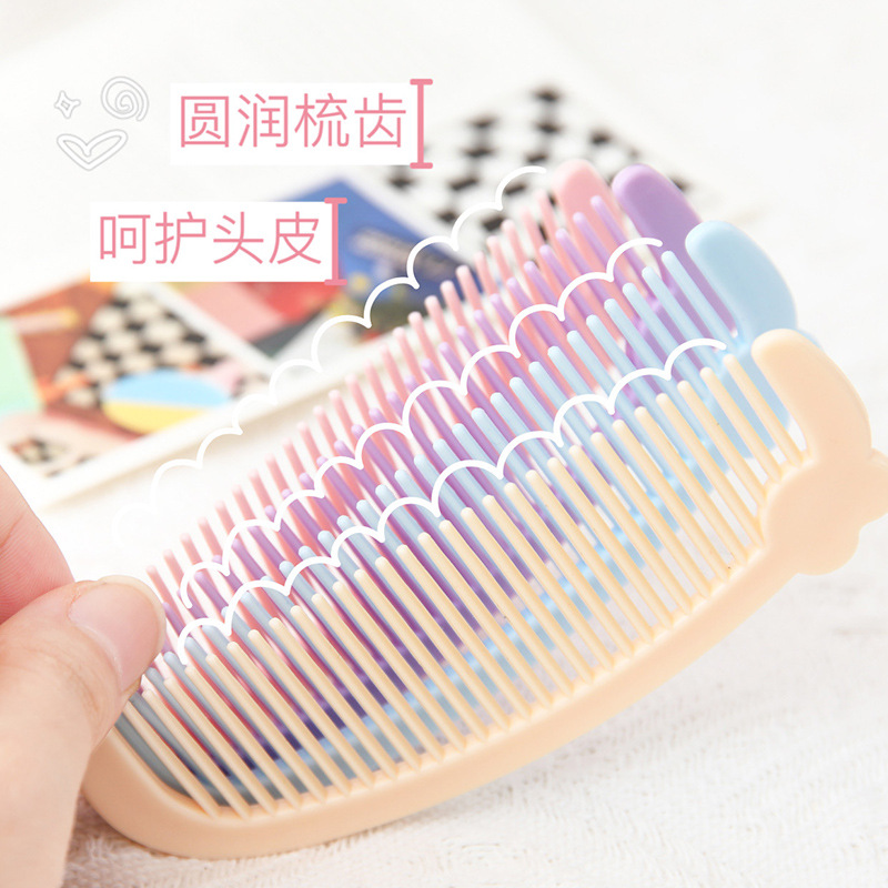 Cartoon love mini comb cute student portable hair comb home Children Baby female comb hair comb