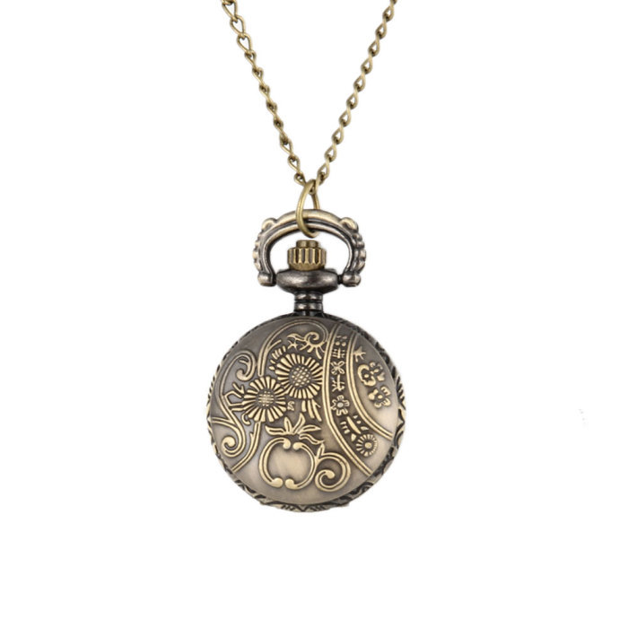 Foreign trade explosions small spider web hollow pocket watch mixed fashion retro quartz hanging watch factory direct wholesale