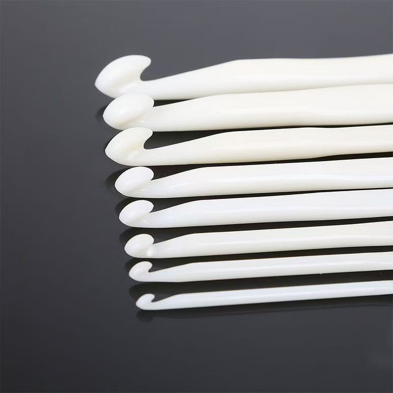 Plastic Crochet Hooks, Ribbon Strips, Thick Yarn, Knitting Tools, DIY Sweater Yarn, Micro Crochet Flowers, Crochet Knitting