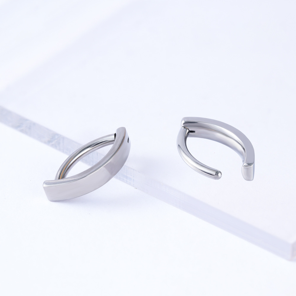 Foreign trade new G23 titanium belly button ring unisex jewelry smooth ASTM-F136 titanium body piercing belly button buckle