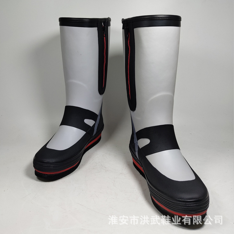Hongwu shoes factory direct Sanda fishing shoes non-slip waterproof fishing shoes high barrel nail bottom sea fishing reef fishing supplies