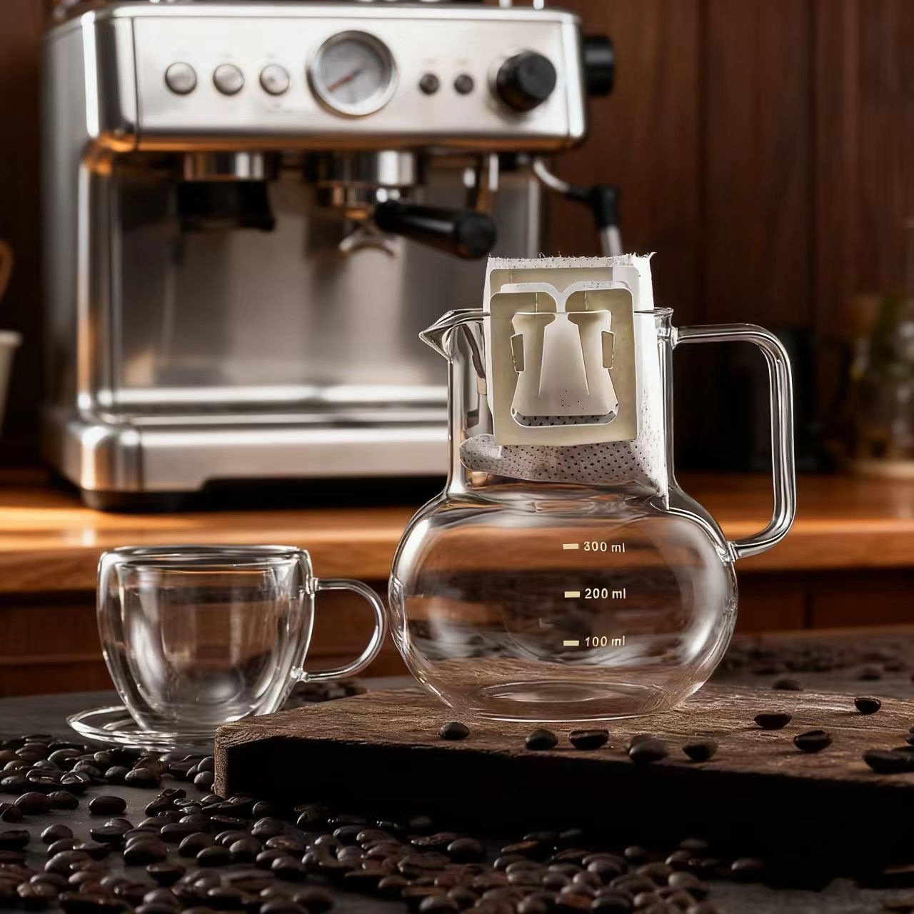 Heat-Resistant High Borosilicate Glass Pot, Hand-Brewed Hanging Ear Coffee Pot, Household Coffee Sharing Pot, Coffee Pot with Handle