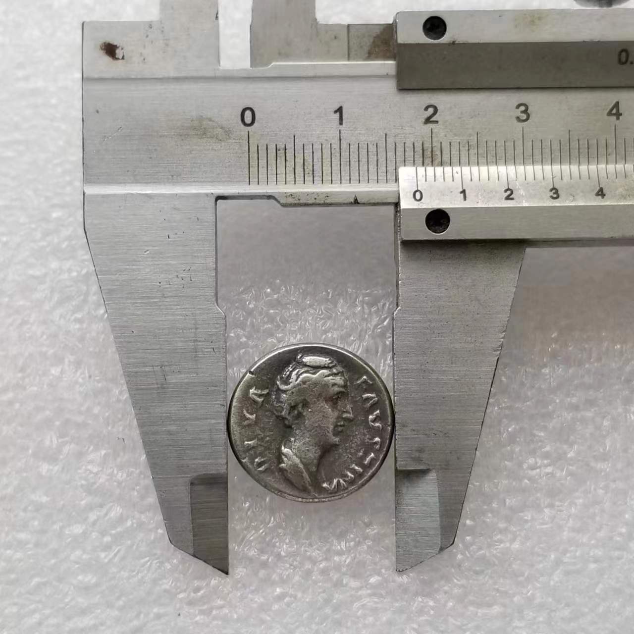 Antique Crafts Ancient Greek Brass Silver-Plated Old Silver Dollar Commemorative Coins # 4648