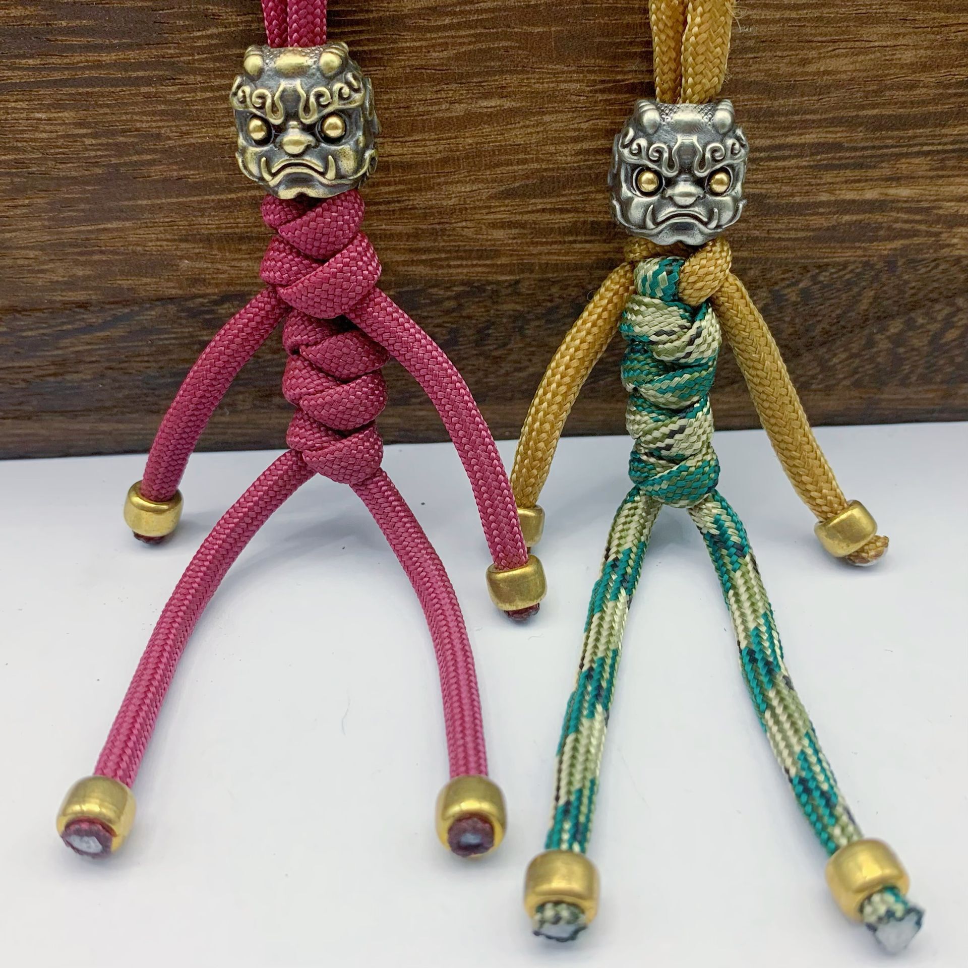 Brass military fan supplies pendant brave knife pendant pure copper bracelet with beads saber small pendant mobile phone pendant copper loose beads