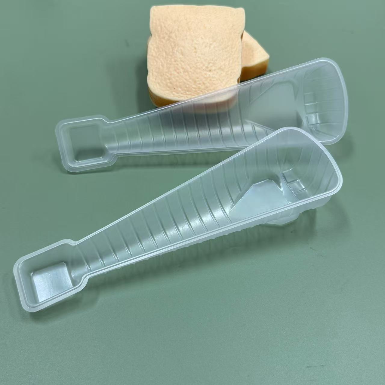 Disposable Customizable Blister Ice Cream Cone Tray Egg Roll Shape Profiled PP Anti-Frozen Frozen Food