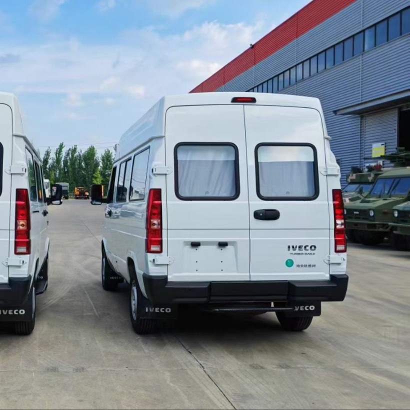 Iveco Diesel Export Funeral Vehicle, Civil Funeral Vehicle, Funeral Home Hearse, Funeral Vehicle Manufacturer