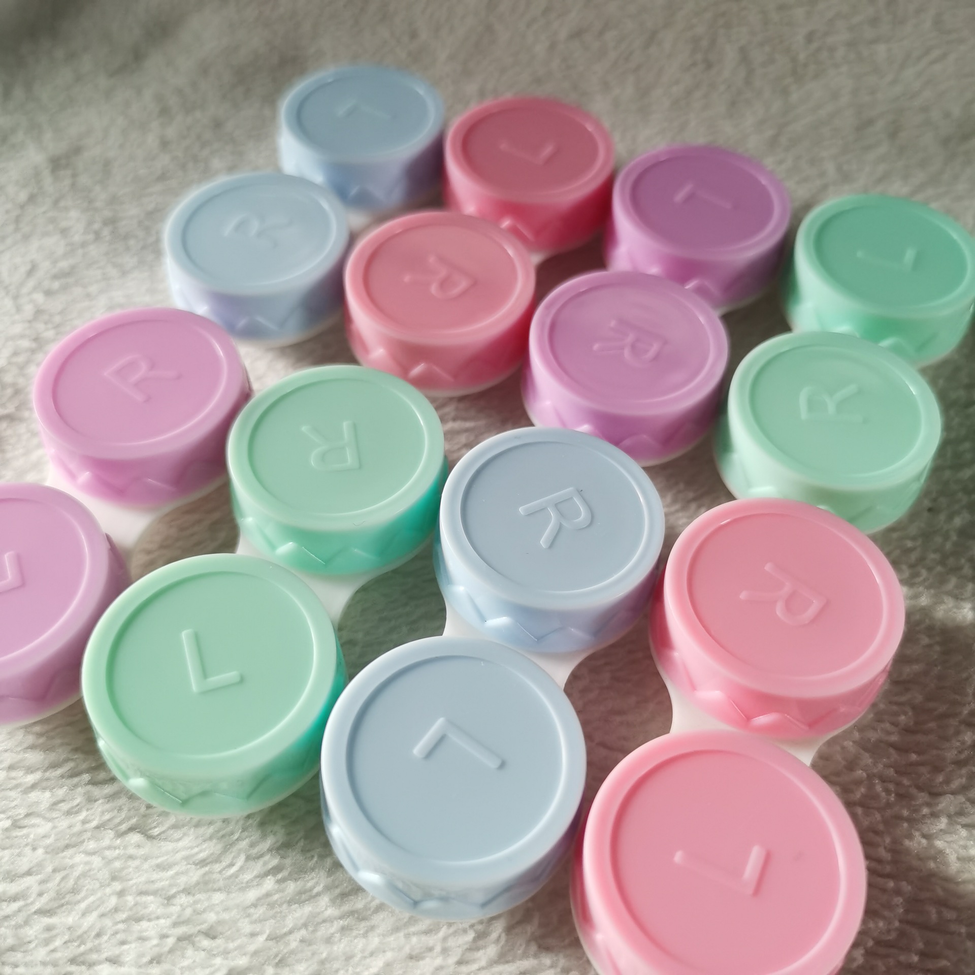 Factory 572813 direct supply candy color contact lens case plastic pp beauty contact lens partner duplex box storage