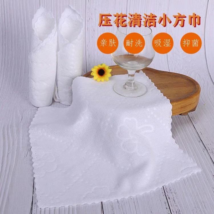 Factory wholesale fine fiber embossed cut edge small square wipes disposable napkin hotel bath White small towel