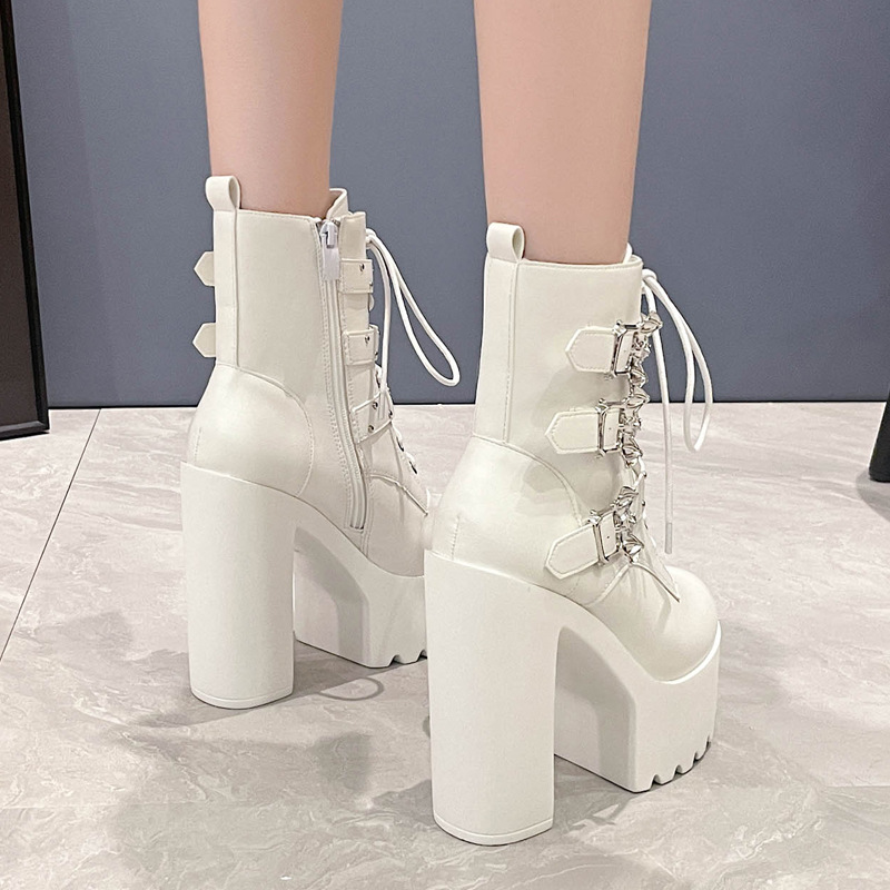 New Style Thick Heel Waterproof Table Pearl Chain Fashion Punk Boots Lace-up Bat Belt Buckle Women's Boots Thick Bottom Martin Boots