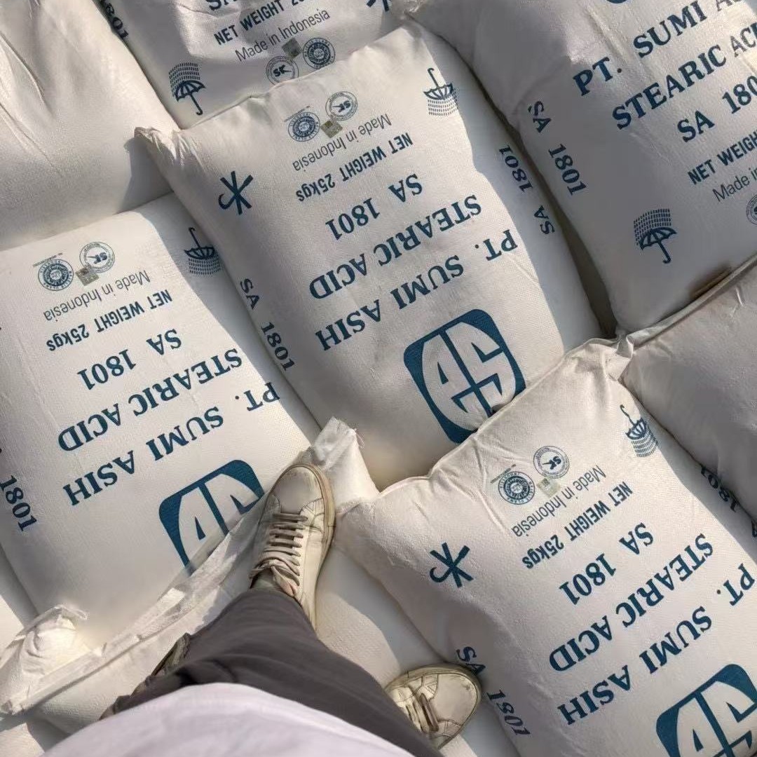 Stearic Acid 1801 1840 1865 1895 Green Treasure Chunjin Sven Industrial Cosmetic Grade 18 Acid Octadecanoic Acid