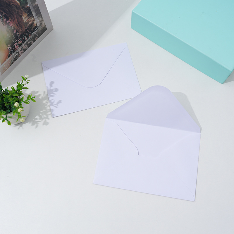 Simple Retro Kraft Paper Envelope White Greeting Card Time and Space Love Letter Envelope Bag Postcard Invitation Letter Storage Bag