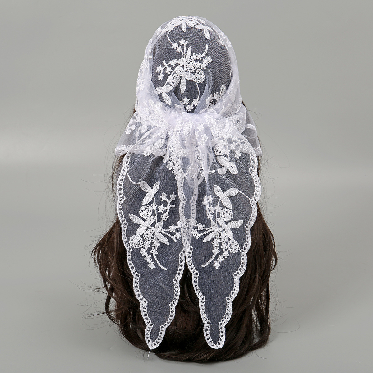 European and American bridal headdress flower lace triangle scarf spring and summer new black and white solid color veil wedding lace hijab women